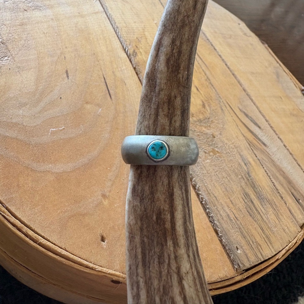 Turquoise and Sterling Silver Ring